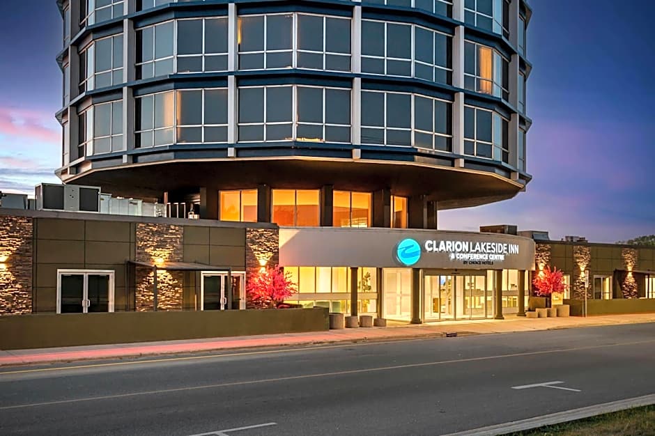 Clarion Lakeside Inn & Conference Centre