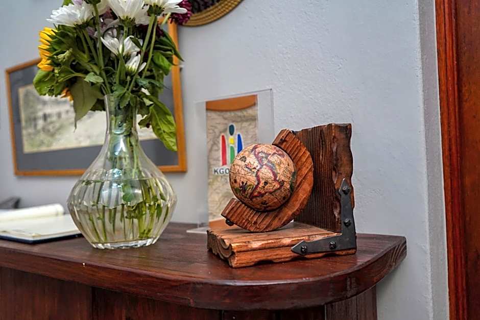 Woodpecker's Inn Guest House