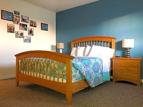 Wachapreague Inn - Motel Rooms