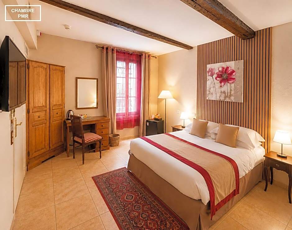 Hôtel D'Aragon - Place de La Comédie -