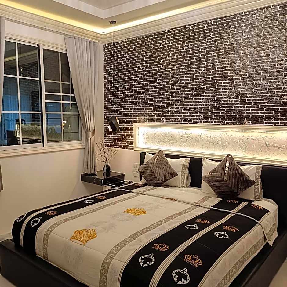 Palm Sweet Hotel