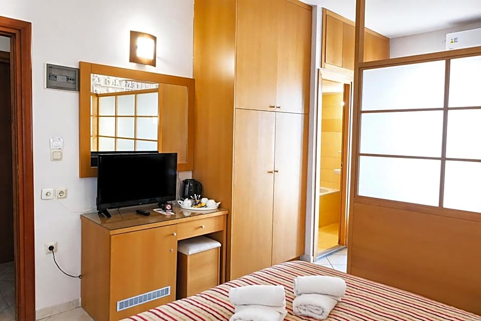 City Life Port Hotel