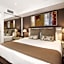 Oaks Adelaide Horizons Suites