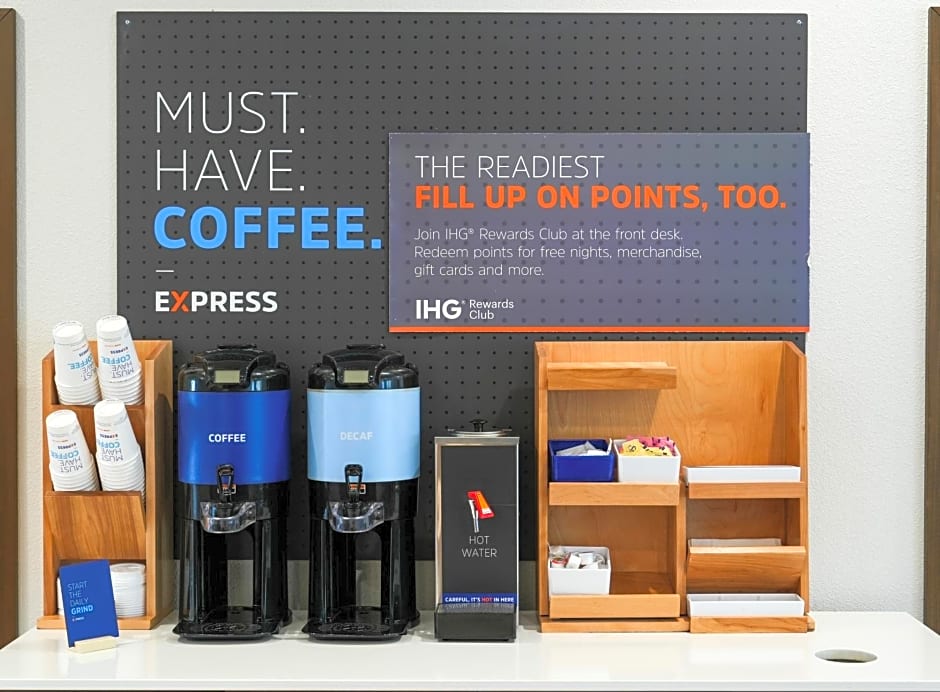 Holiday Inn Express Hotel & Suites Cedar Hill By IHG