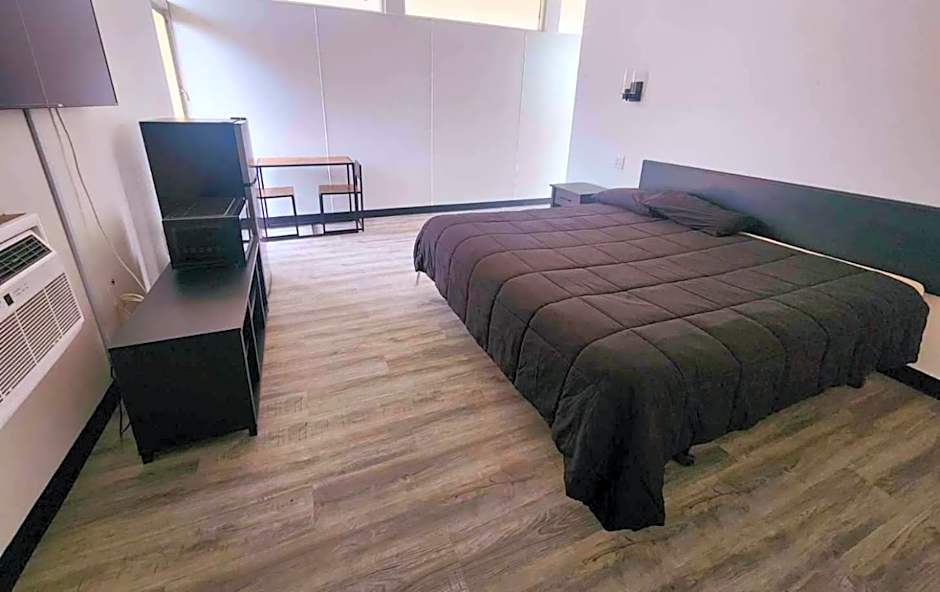 The Hastings Inn Salina