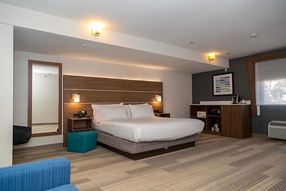 Holiday Inn Express San Diego Airport - Old Town By IHG