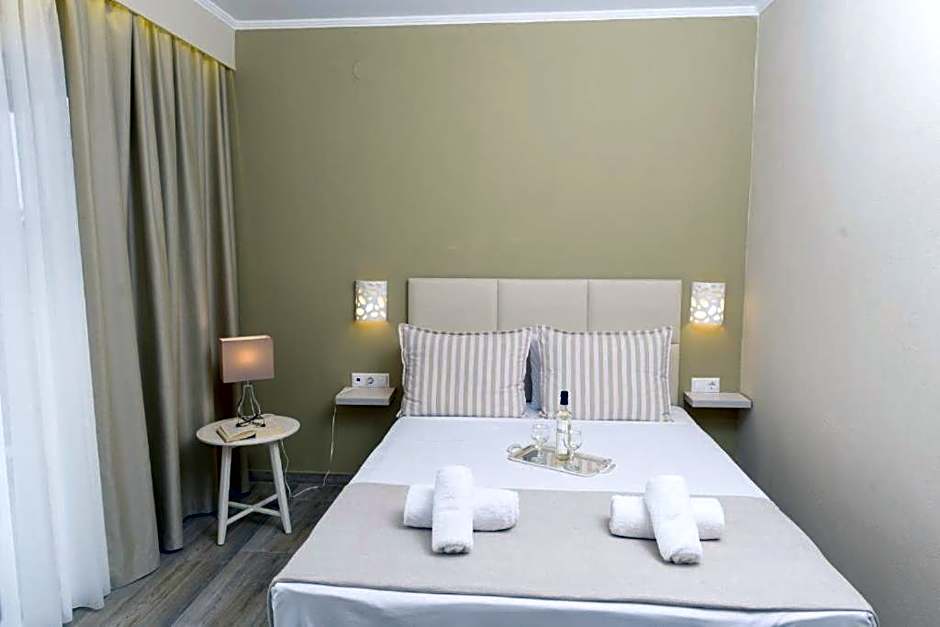 Ammos Beach Seaside Luxury Suites Hotel