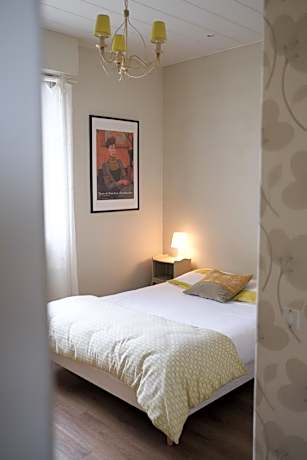 Double Room with Shared Bathroom