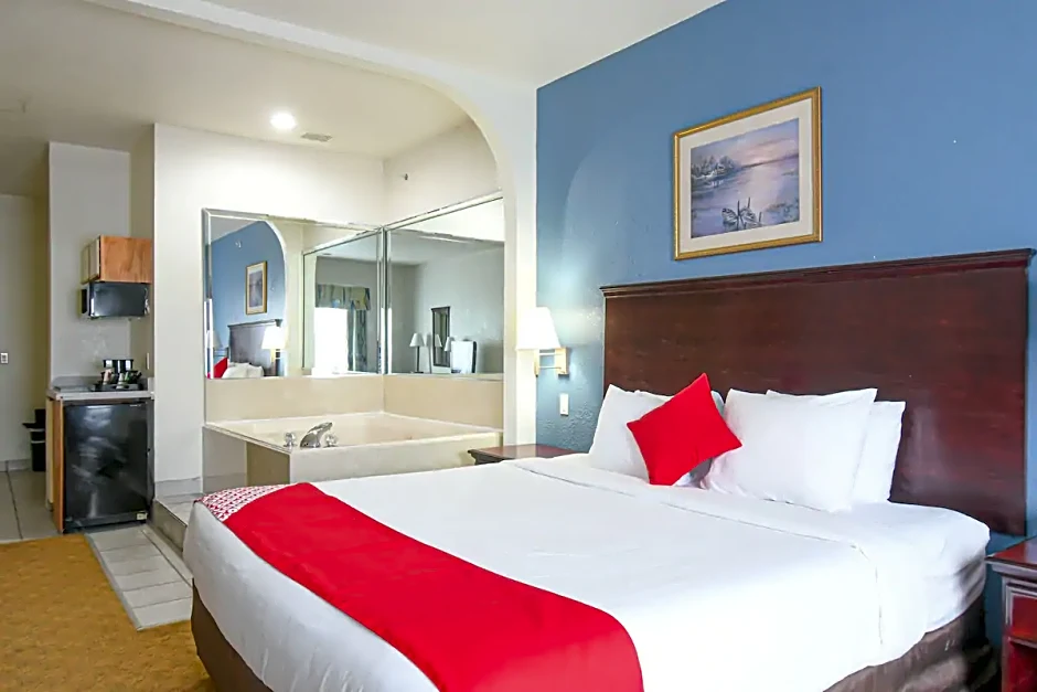 Baymont by Wyndham Houston TX
