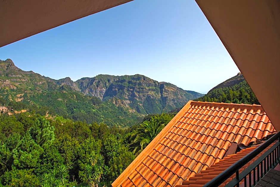 Valley View Hotel Encumeada