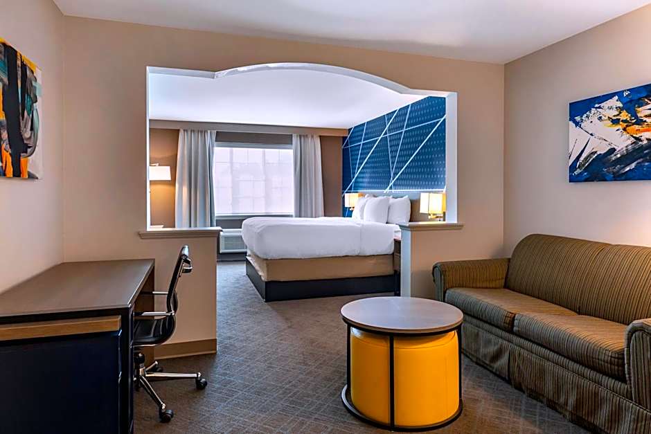 Comfort Inn & Suites East Greenbush