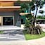 Tone Condorent Hotel