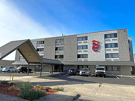 Red Roof Inn Charleston - Dunbar