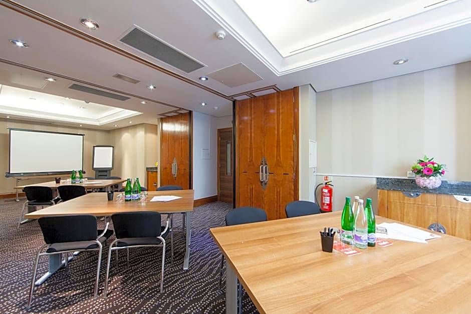 Thistle London Hyde Park Kensington Gardens