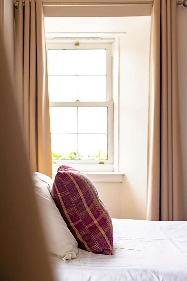 The Inverkip Restaurant, Bar & Hotel