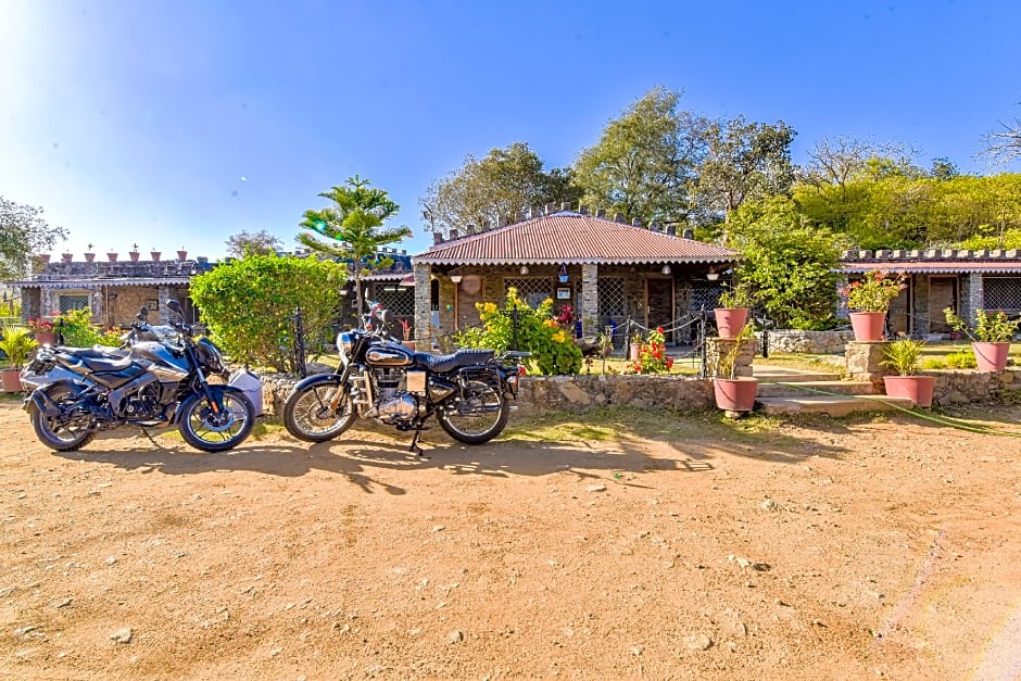 Hotel Castle Rock Mount Abu by SAH