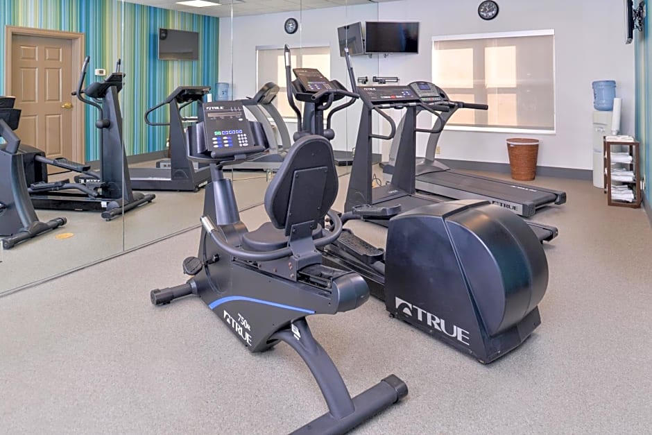 Holiday Inn Express Hotel & Suites St. Louis West-O'Fallon by IHG