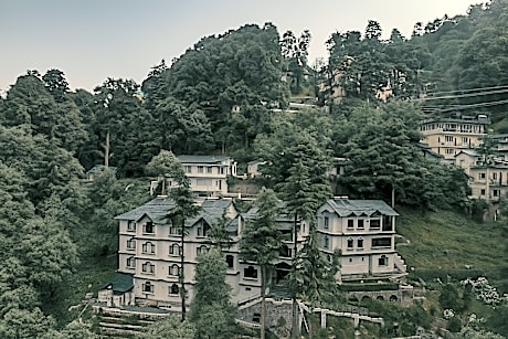 Lall Ji Tourist Resort