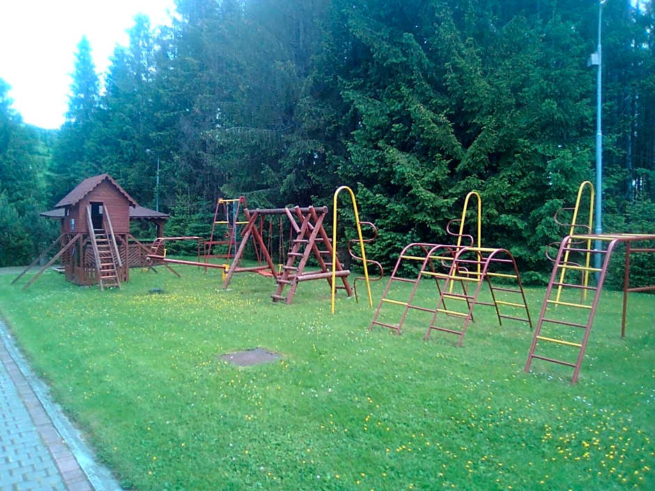 Ośrodek Wczasowy "GRONOSTAJ"