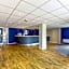 Days Inn by Wyndham Warwick North M40