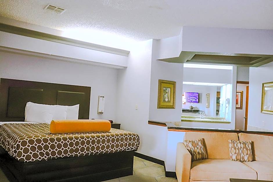 Photo 1 of 2 of Executive Suite
