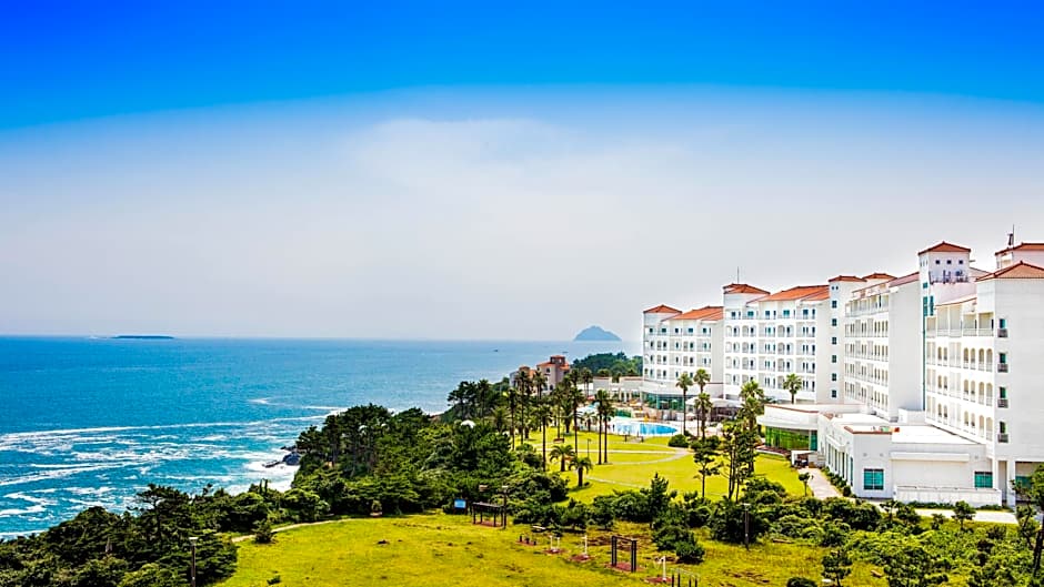 Kumho Jeju Resort