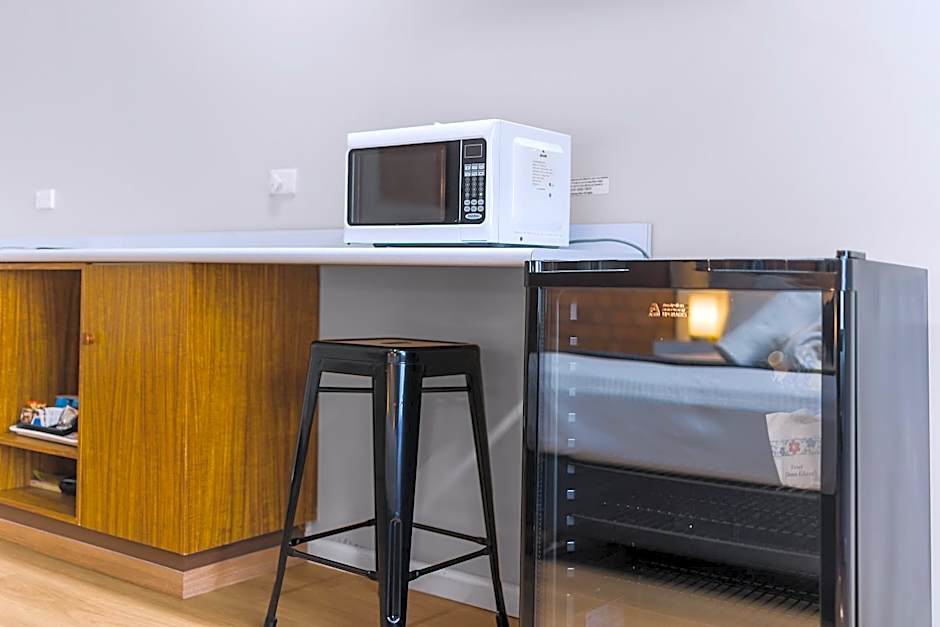 Castlereagh Motor Inn