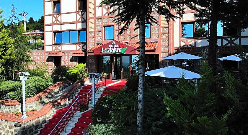 Hotel Lazlakar