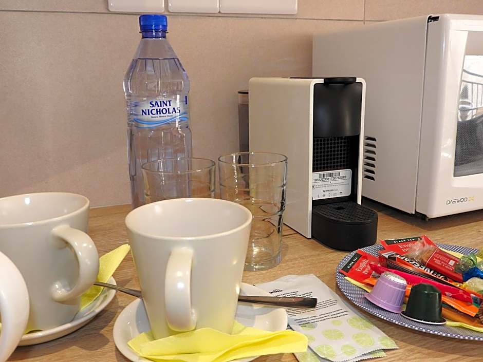 Hill View Hotel Apartments