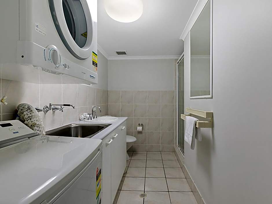 The Burlington Holiday Apartments