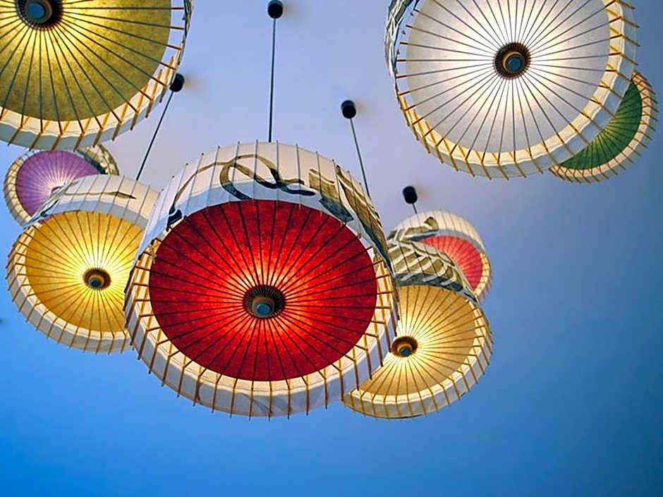 THE SCREEN - Boutique & Luxury Design Collection -