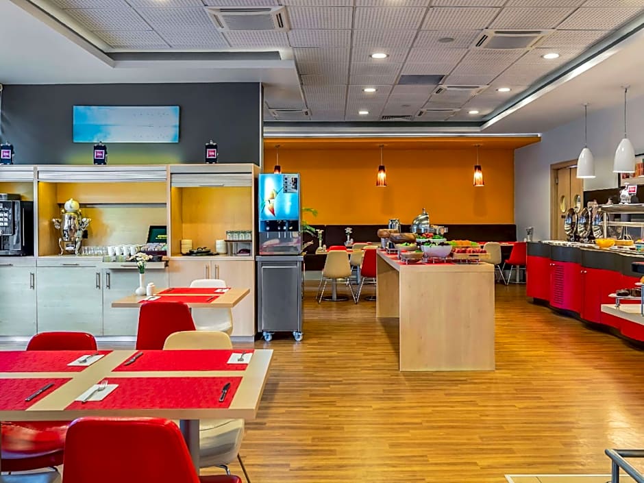 Ibis Izmir Alsancak