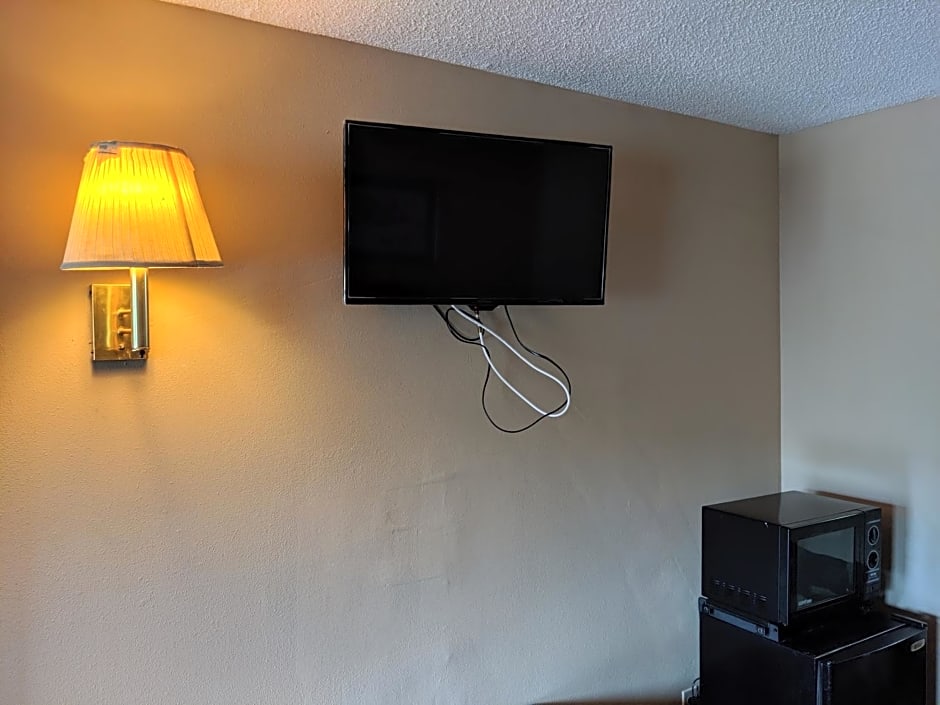 Economy Inn Express