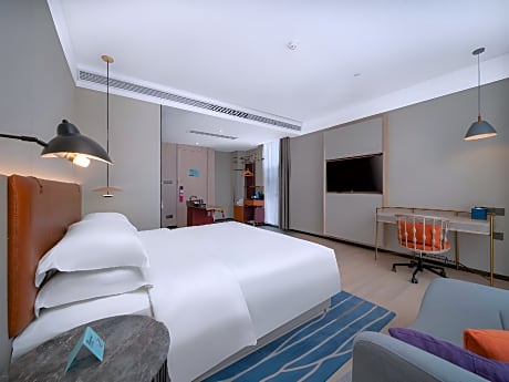 Dossen - Bed Room With City View