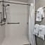 Holiday Inn Express And Suites Jersey City - Holland Tunnel By IHG