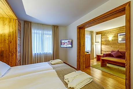 Economy Junior Suite Low ground floor without Balcony