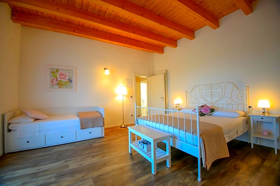 B&B Dimora ROSSIPINTI
