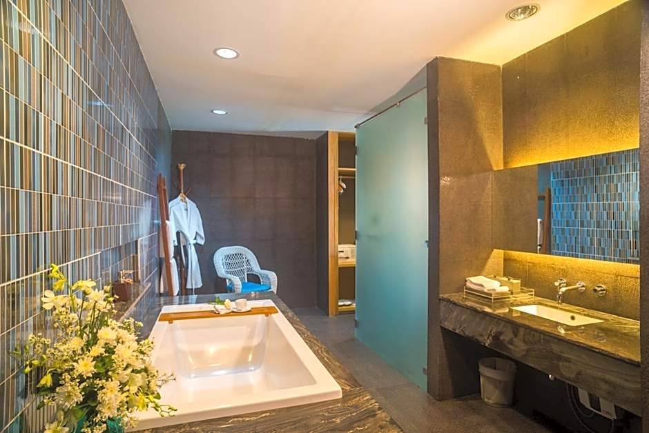 Synergy Samui Resort