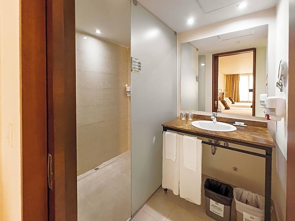 Torre de Cali Plaza Hotel