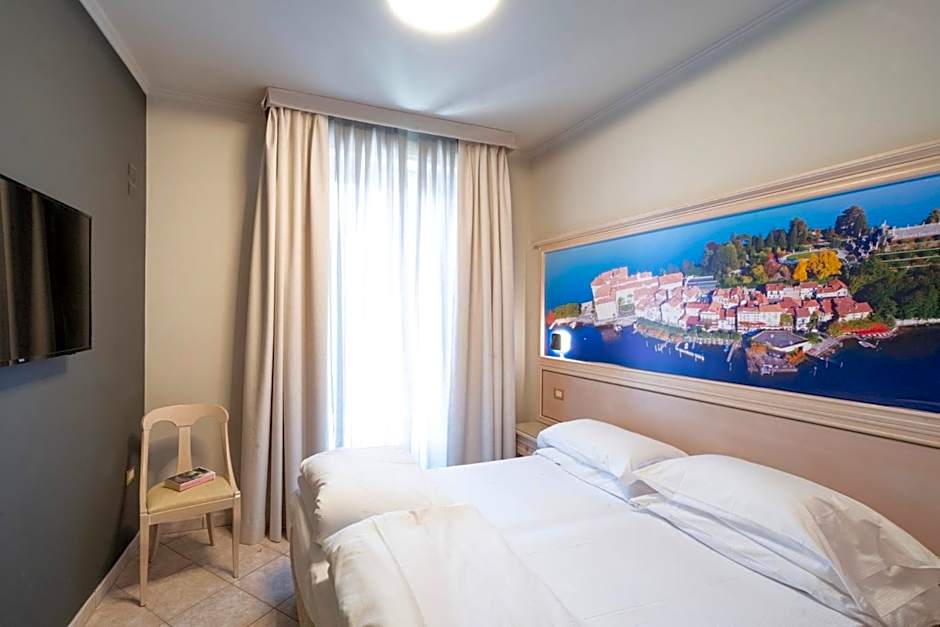 Cavour 30TRE - Hotel Moderno