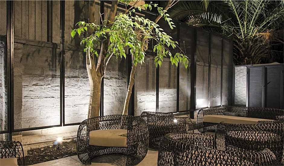 Apart Hotel B