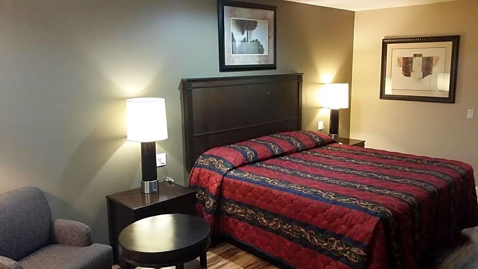 Anaheim Lodge