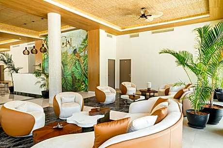 Gardens Hill Resort & Spa