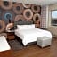 Hotel Indigo Naperville Riverwalk By IHG