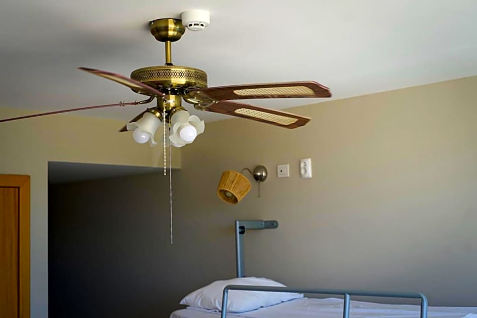 HI Arrifana Destination Hostel