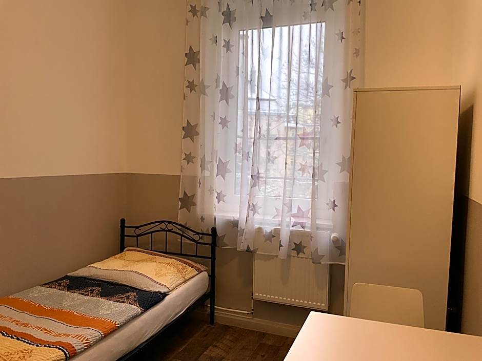 Pension&Hostel Anna - Monteurzimmer