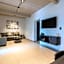 P202 Walk to Zocalo 3Bdrm 2bath Rooftop AC