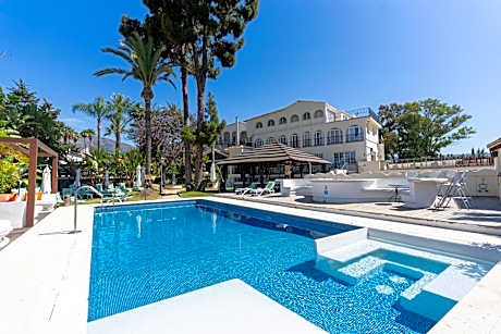 CASADELMAR Marbella 23 APARTAMENTOS VACACIONALES