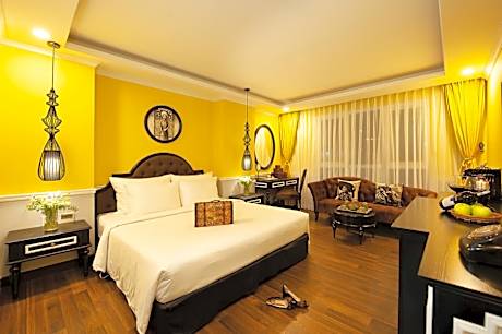 Suite with City View