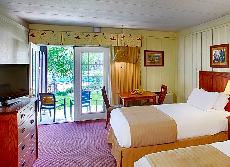 Salt Fork State Park Lodge and Conference Center